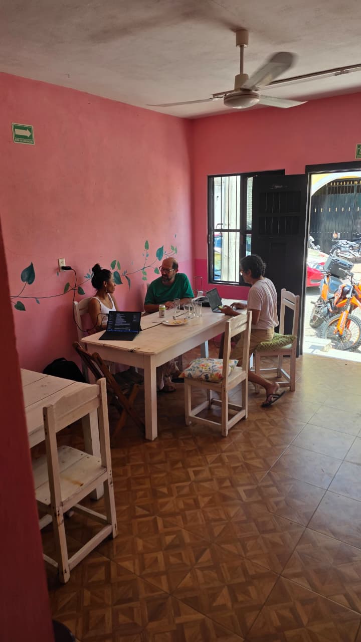 Interior de De Poca Madre